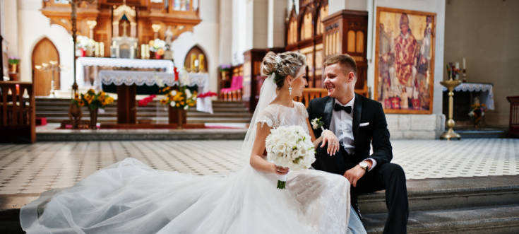 Brautpaar in der Kirche