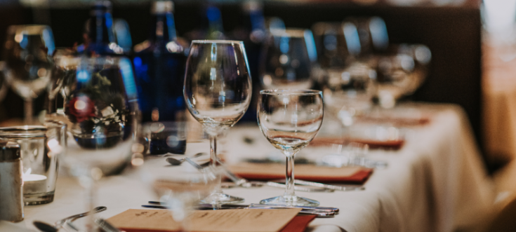 DJ René gestaltet Hochzeiten mit passender Musik, flexibler Ablaufplanung und Erfahrung aus über 800 Events.